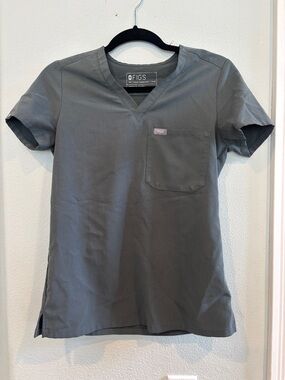 Figs V-Neck Scrub Top in Slate